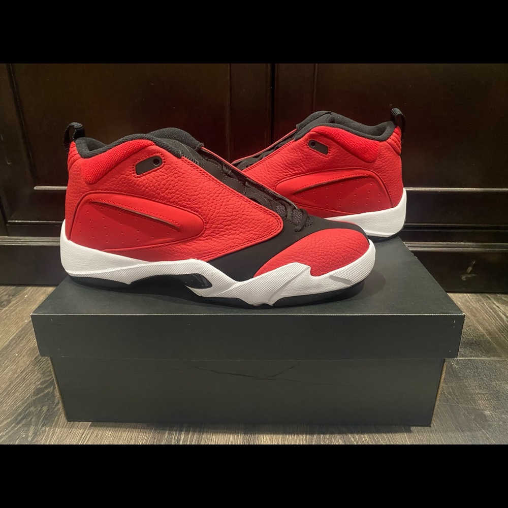 Mens Jordan Sneakers
